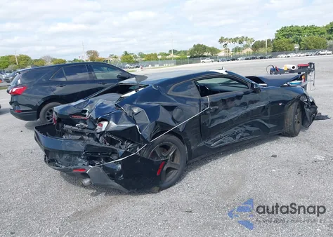 2018 Chevrolet Camaro 1Lt z USA, uszkodzony, nr VIN 1G1FB1RX4J0191247